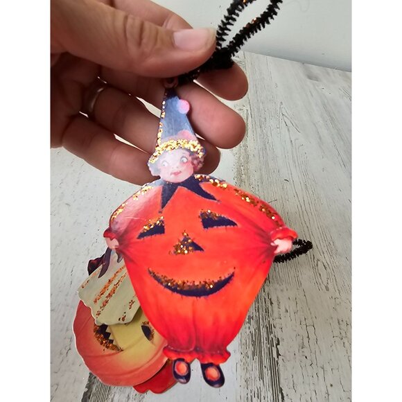 Ohio vintage Halloween witch pumpkin glitter ornament decor cat Bethany low styl - Picture 7 of 7